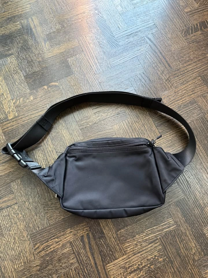 Lululemon | Everywhere Belt Bag 1L - photo 3