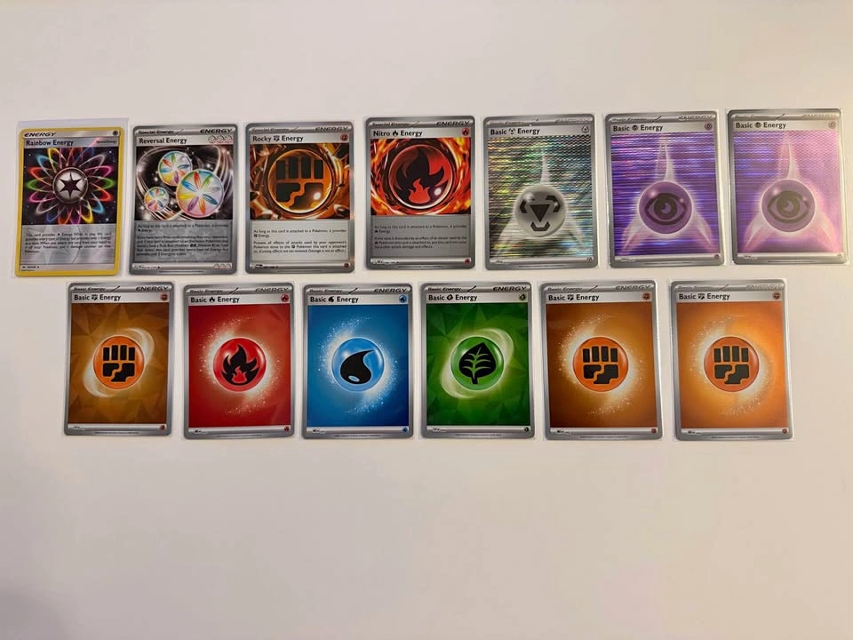 Pokemon Holo Energy Bundle