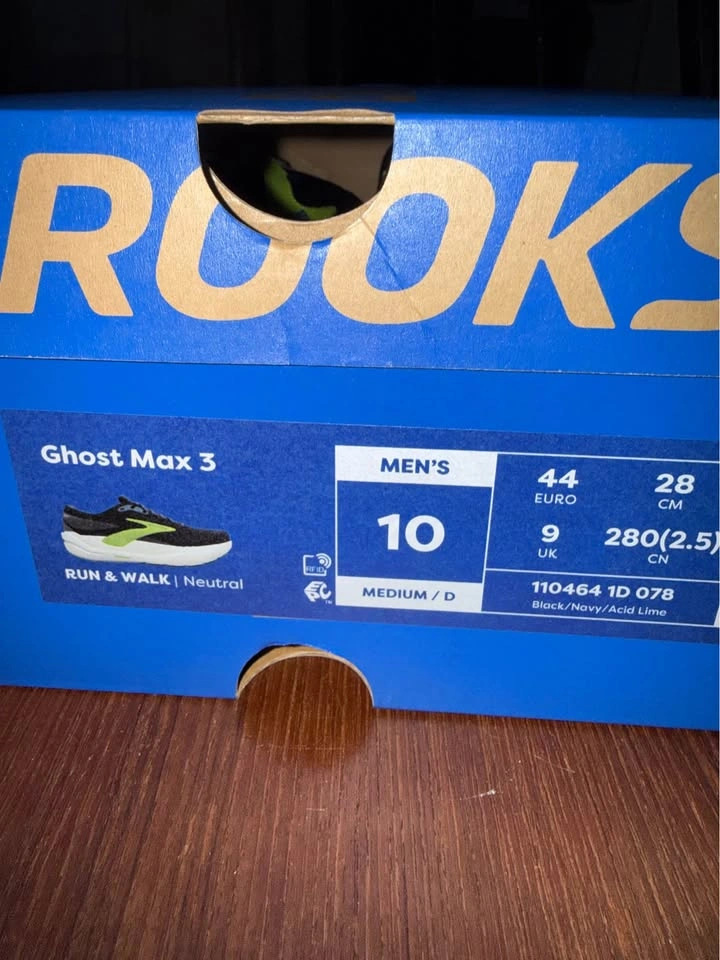 MENS Brooks Ghost Max 3- Size 10 - photo 3