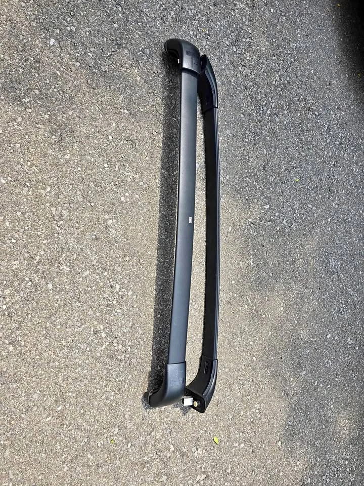 Toyota Highlander Cross bar