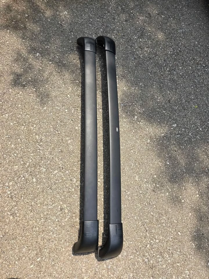 Toyota Highlander Cross bar - photo 2