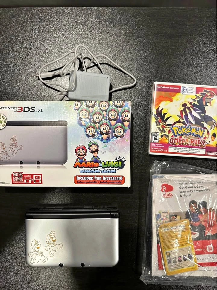 Mario and Luigi Dream Team 3DS XL CIB