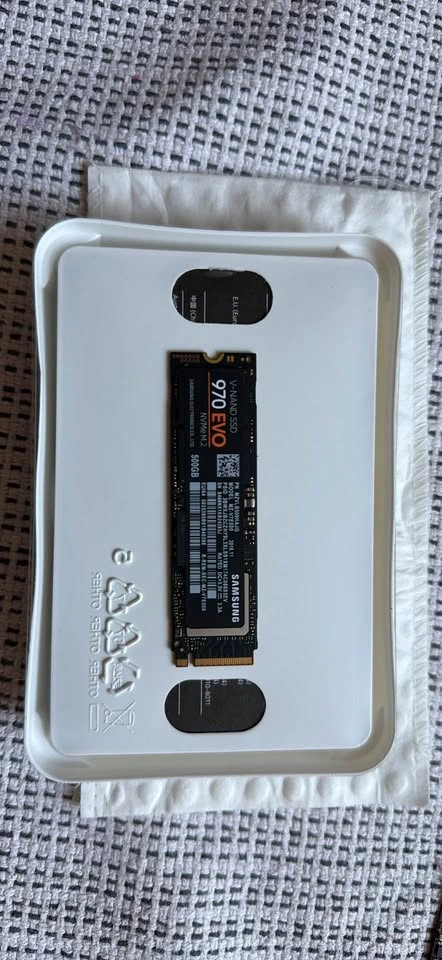 Samsung 970 EVO 500GB NVMe M.2 SSD - photo 2