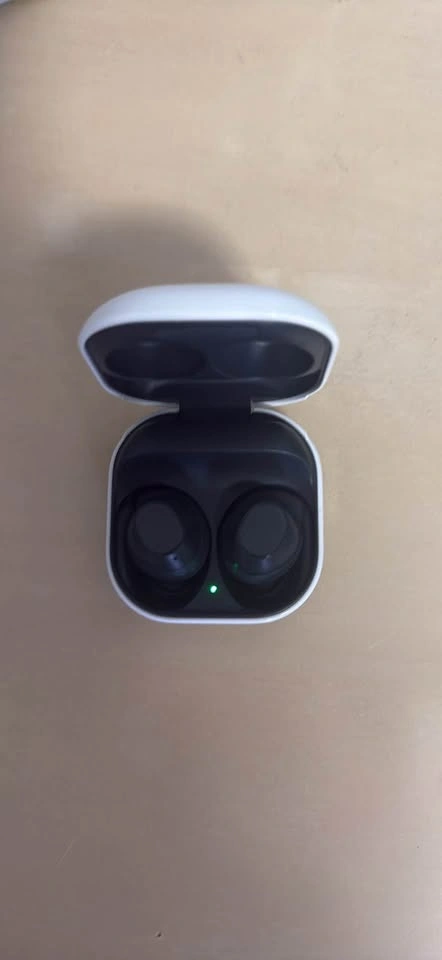 Galaxy Buds FE - photo 2