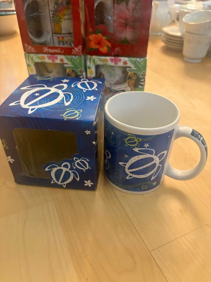 Hawaii Souvenir Mugs - photo 5