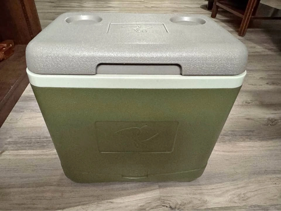 26L Cooler - Hard Cover