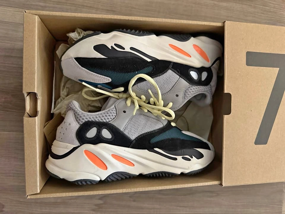 adidas Yeezy Boost 700 'Wave Runner'