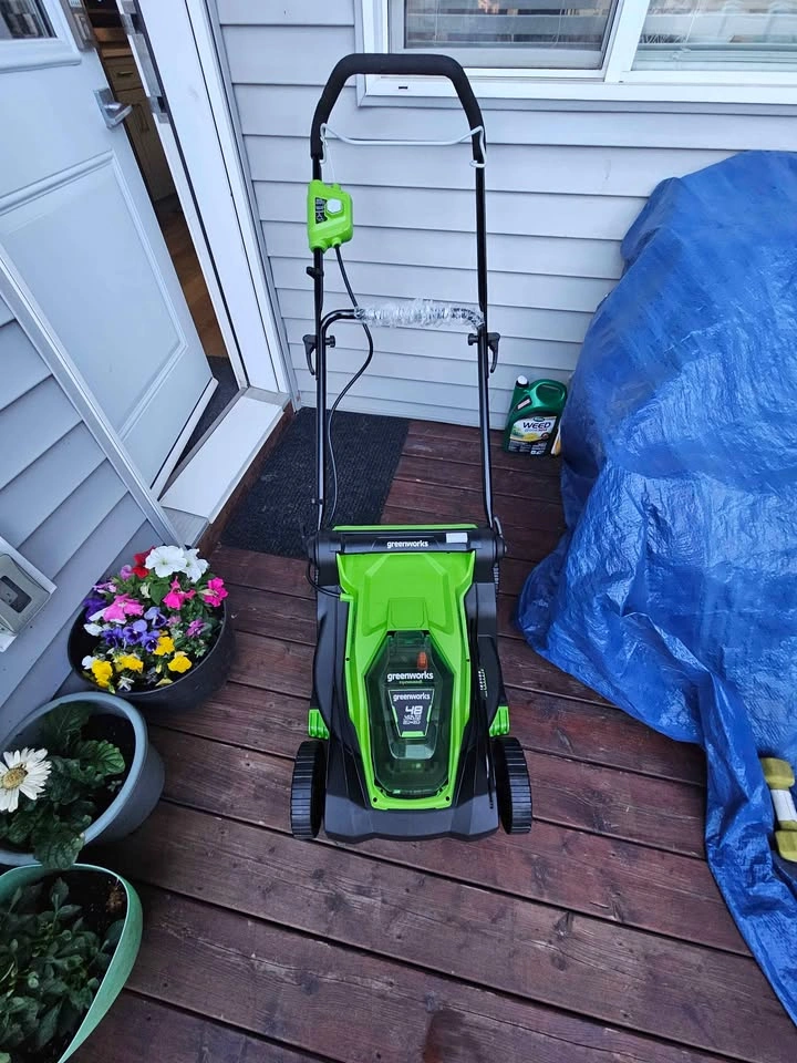 Brand new Greenworks 48V 17 inch Push Lawn Mower - photo 4