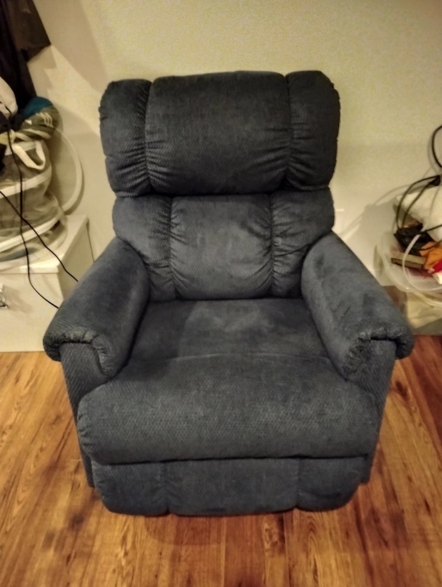Lazy boy motorized recliner and rocker