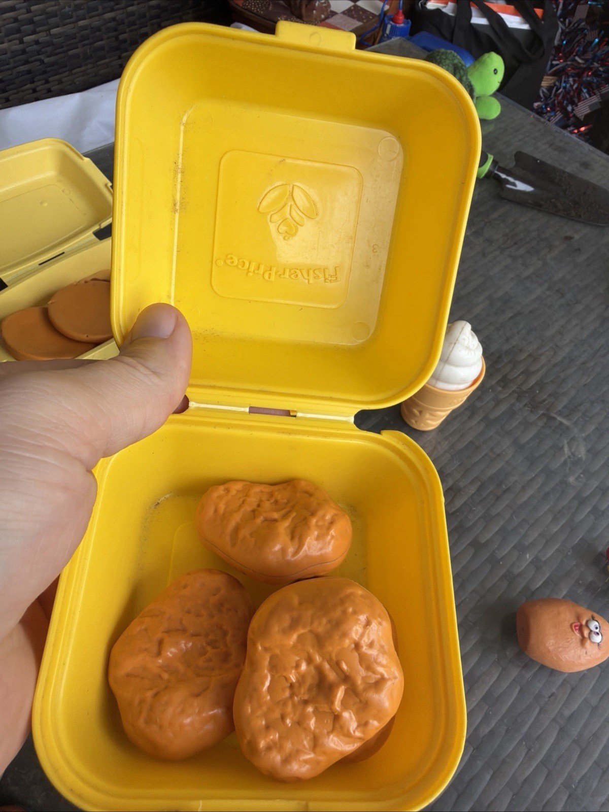 Fisher Price 1988 McDonald's Lot: Fries, Nuggets, Ice Cream - photo 2