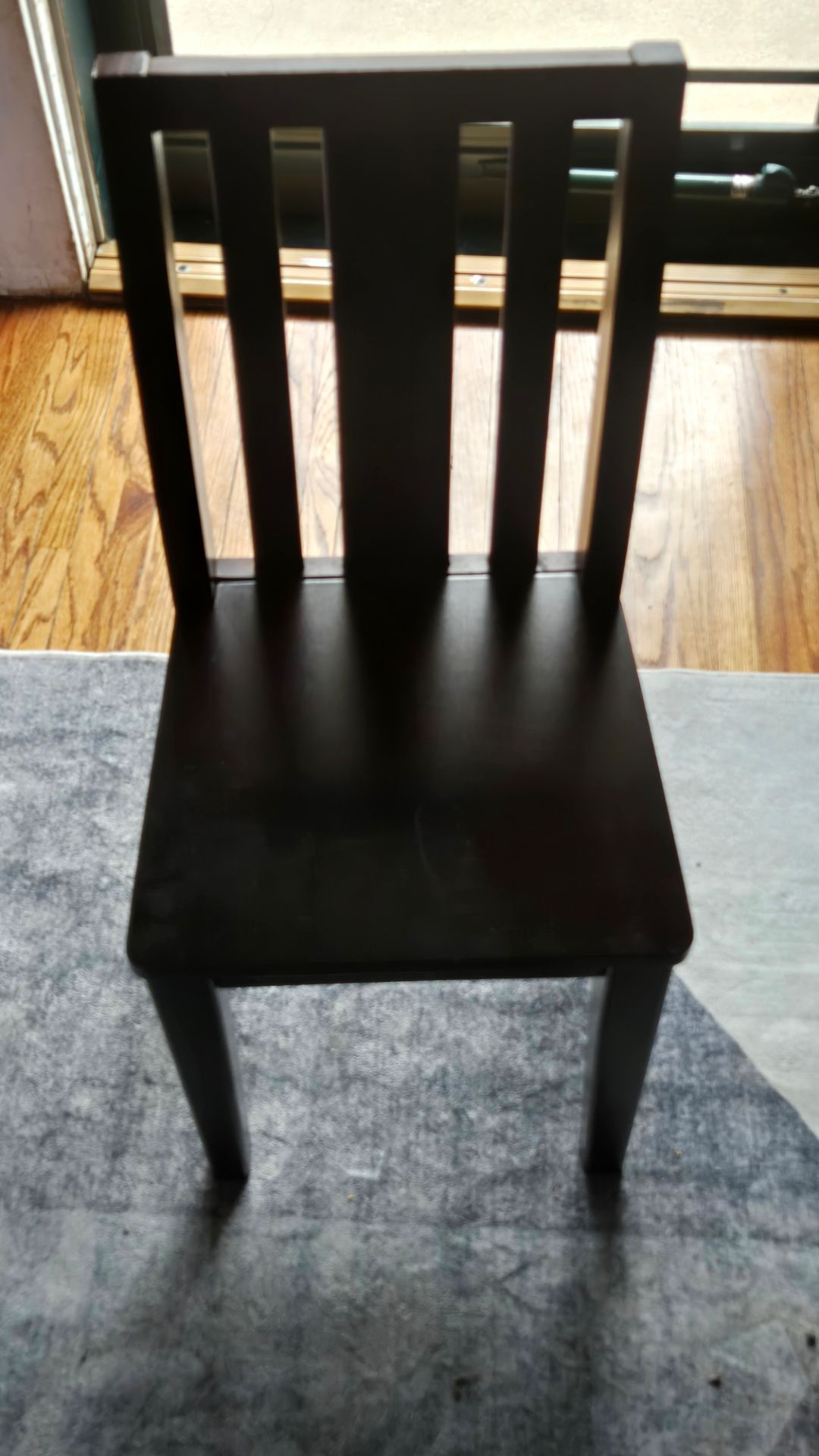 Wood child chair