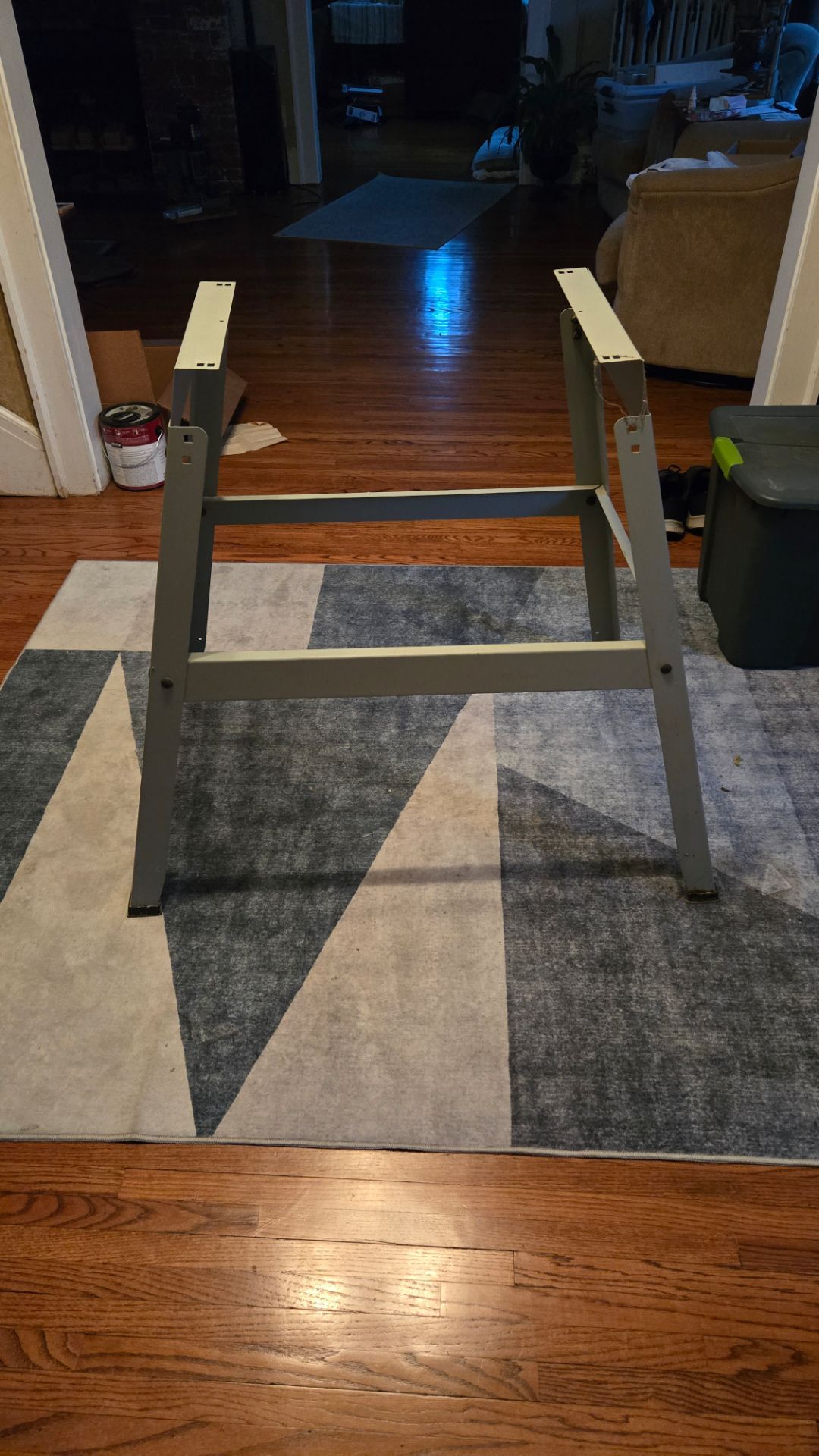 Tool or workshop bench legs