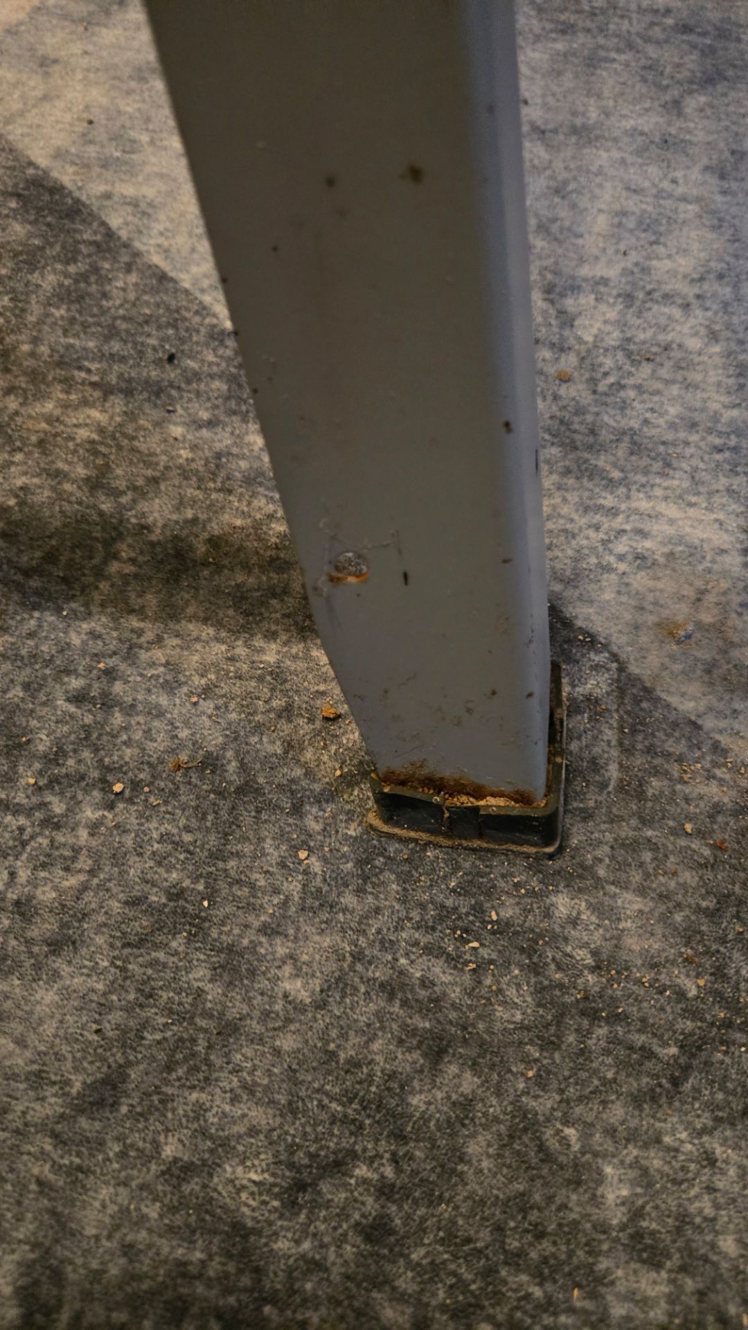 Tool or workshop bench legs - photo 3
