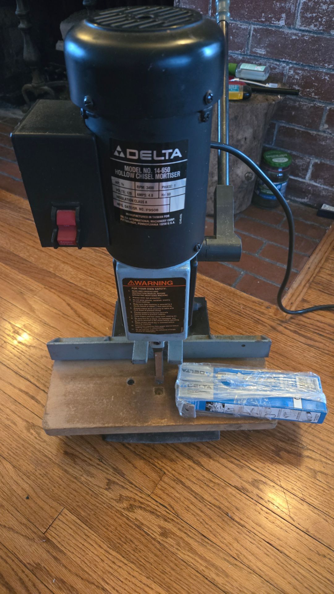 Delta Hollow Chisel Mortiser