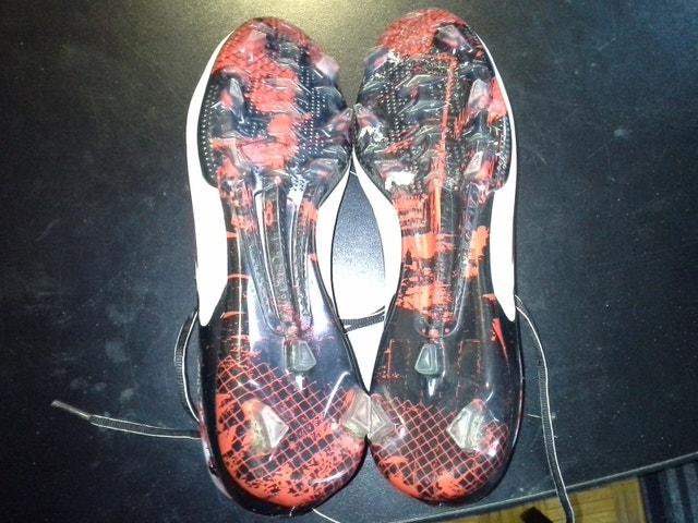 Soccer shoes - photo 3