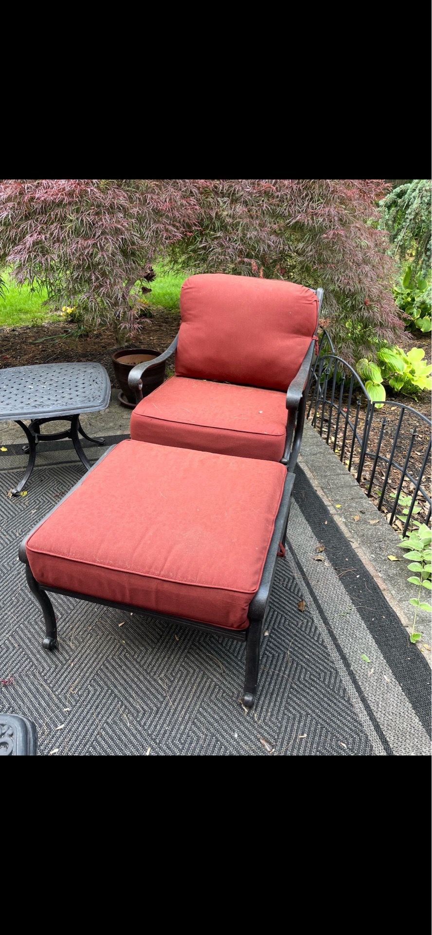 Fortunoff Patio Furniture with sunbrella cushions - photo 2