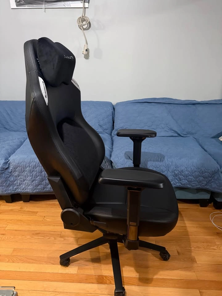 Blacklyte Kraken Pro Gaming Chair - photo 5