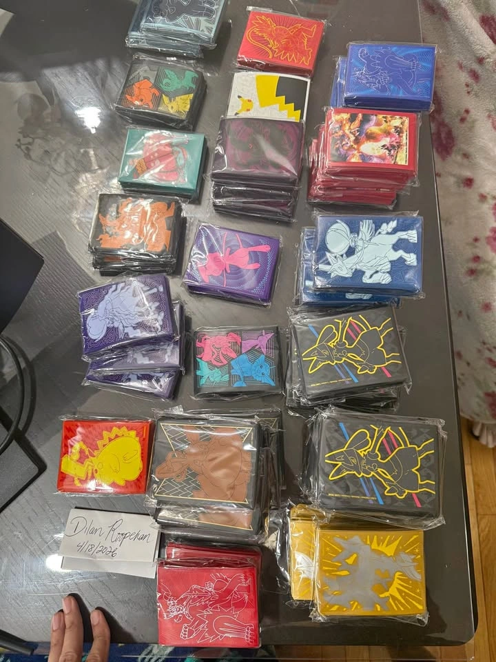 POKEMON SLEEVES