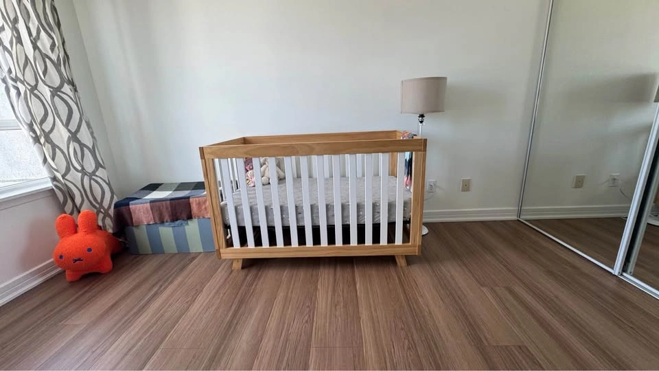 Storkcraft Beckett 3-in-1 Convertible Crib - photo 2