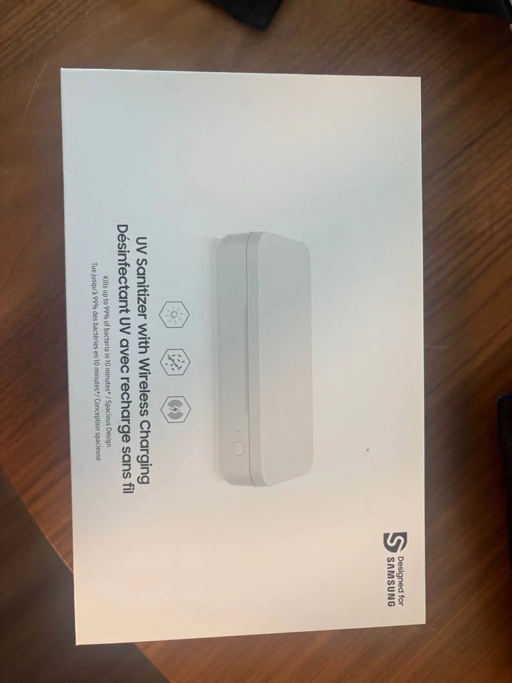 UV Sanitizer with Wireless Charging - photo 2