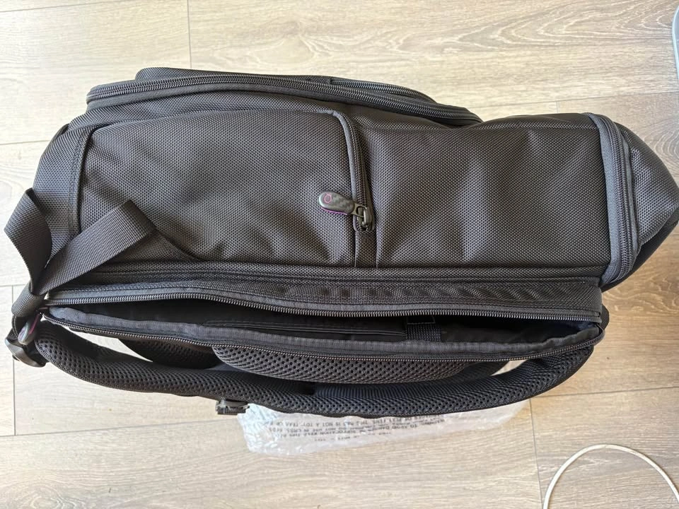 laptop backpack - photo 3
