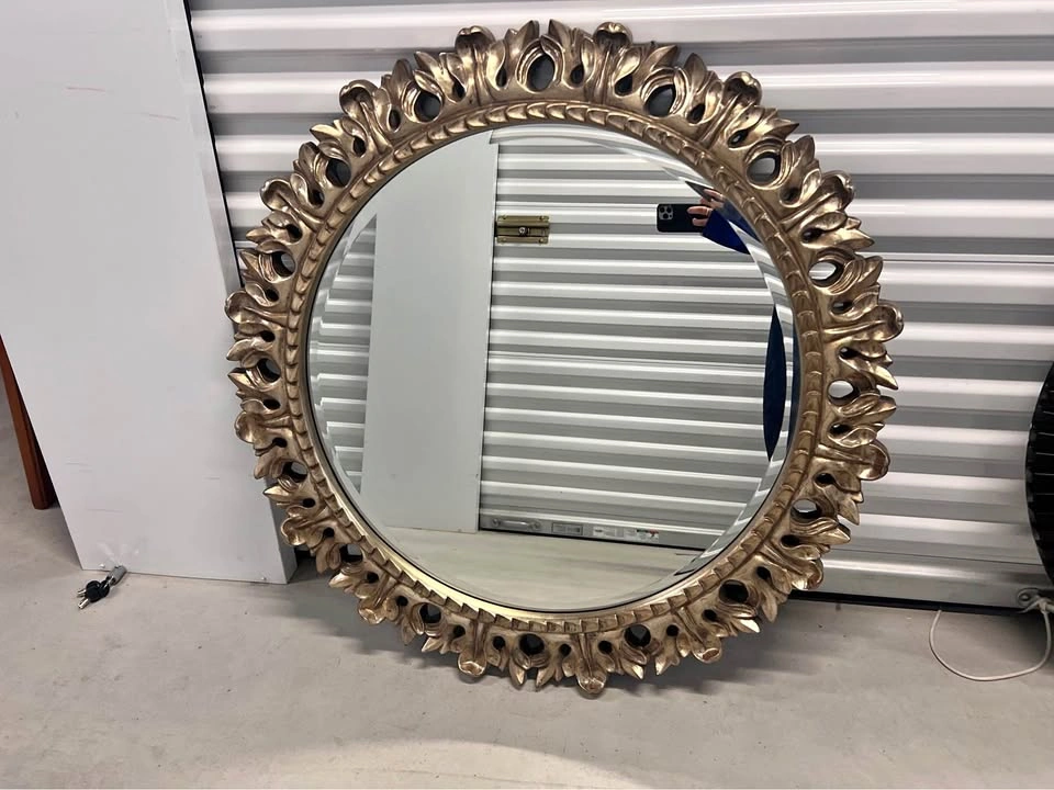 Gold circular mirror