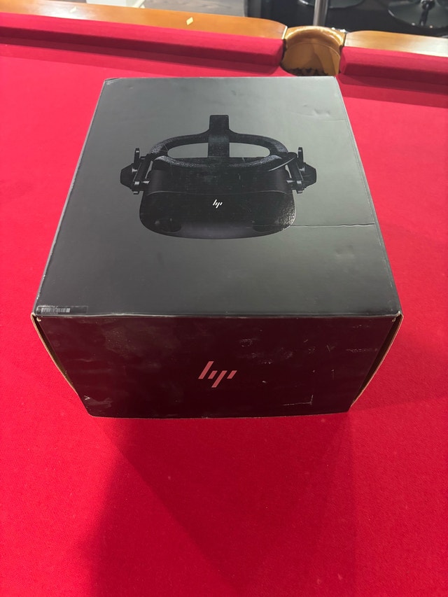 HP Reverb G2 VR Headset - photo 2