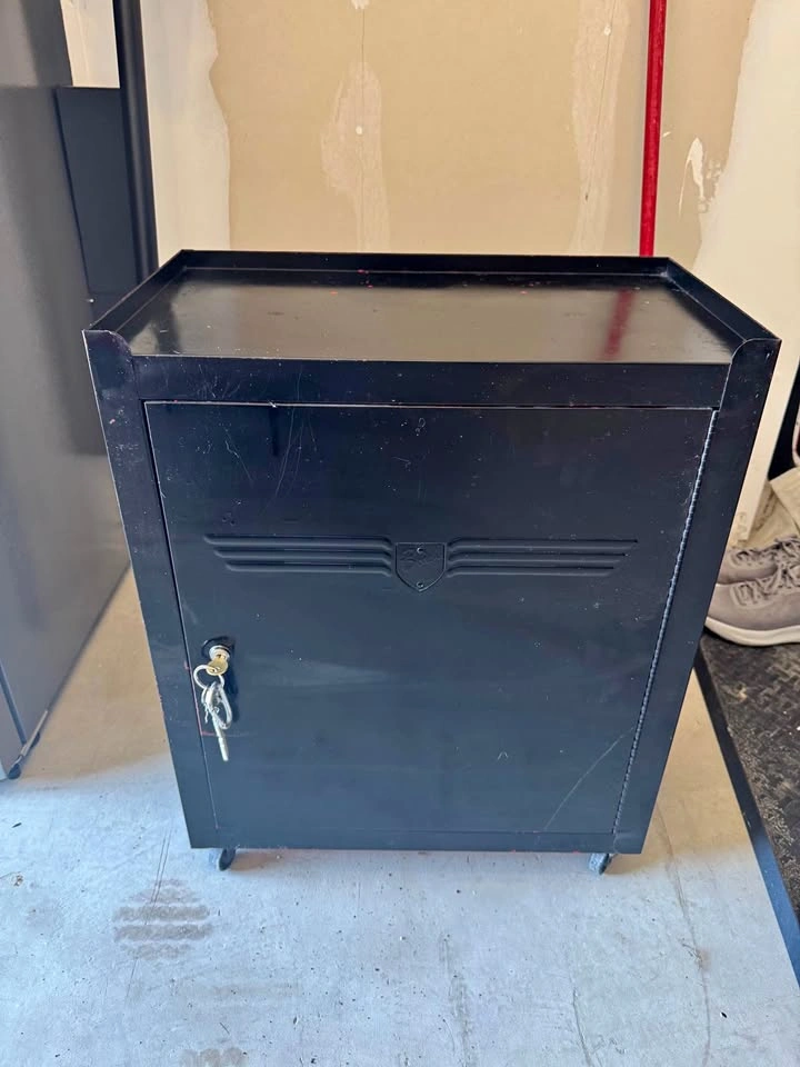 Vintage Beach Industries Rolling Metal Cabinet / Tool Box