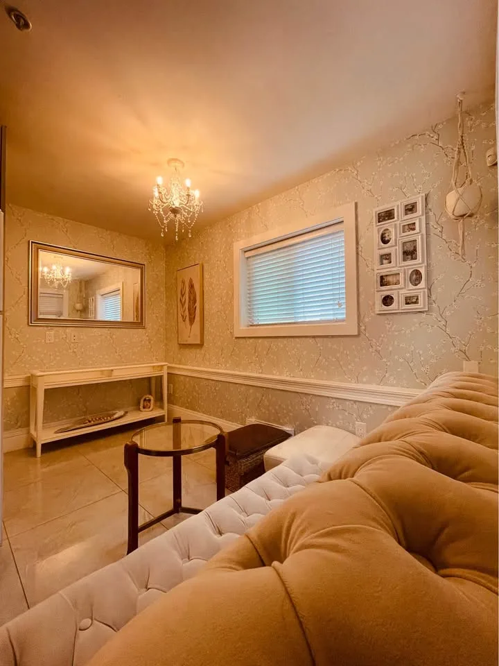 2 Beds 1 Bath House image indicator(2)