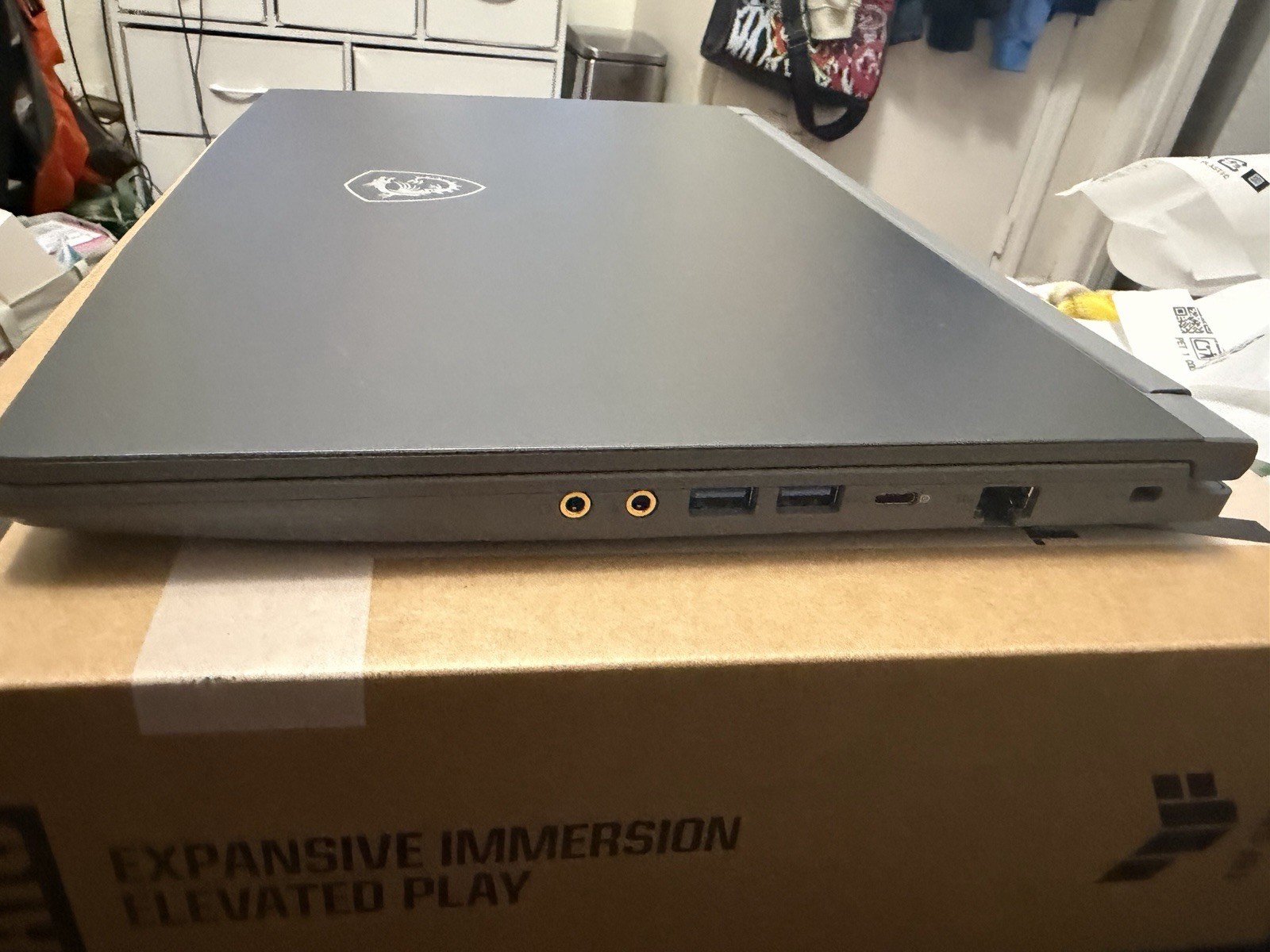 MSI Thin 15 15.6” 144Hz i7-13620H RTX 4050 Laptop - photo 3