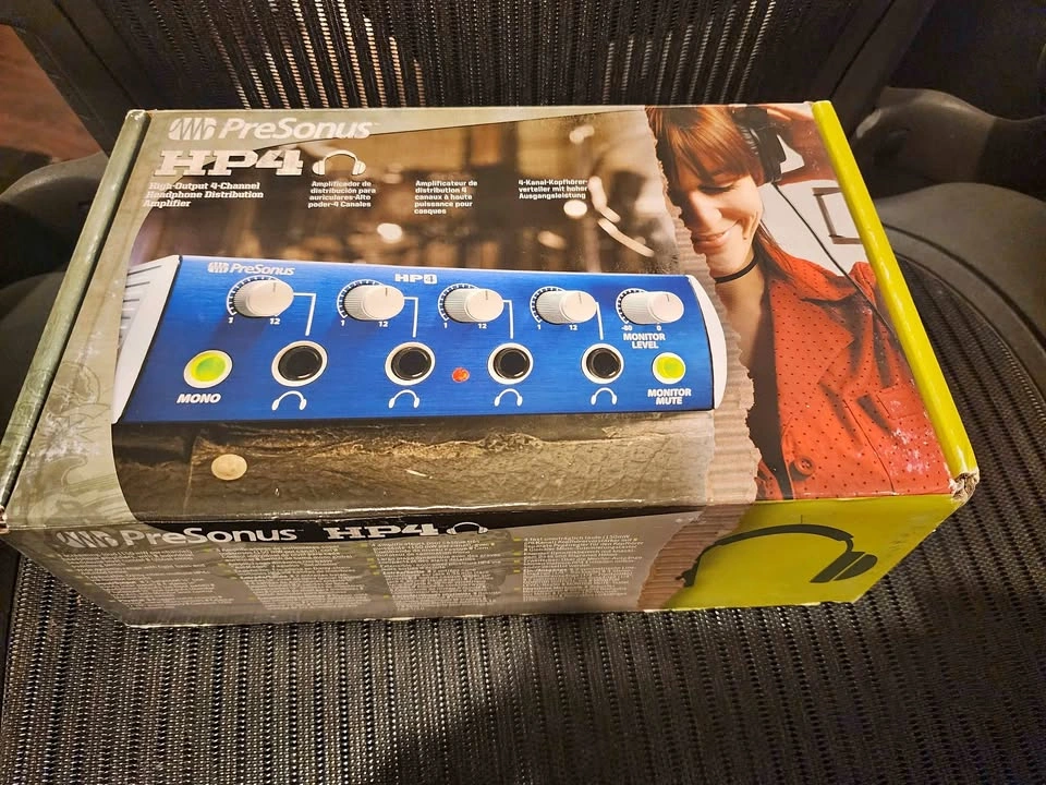 PreSonus HP4 4-Channel Headphone Distribution Amplifier