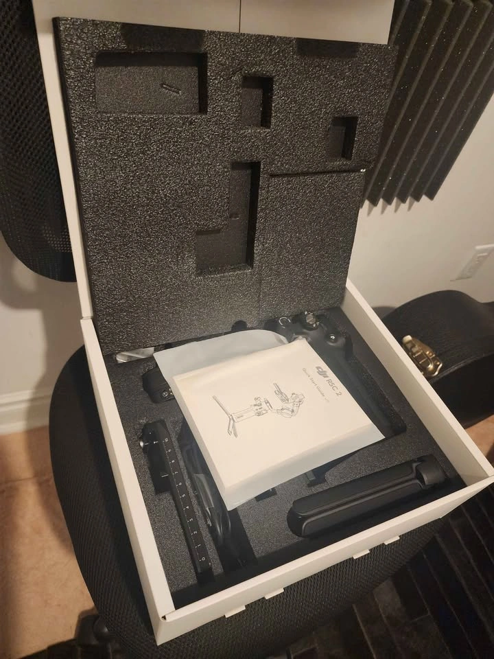 DJI RSC 2 Ronin Gimbal + Carrying Case – Like New - photo 3