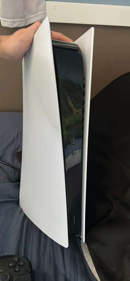 Ps5 with controller - photo 4