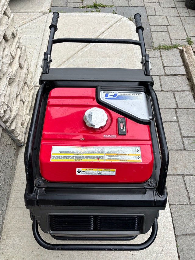 Honda EU 7000 IS Generator - photo 2