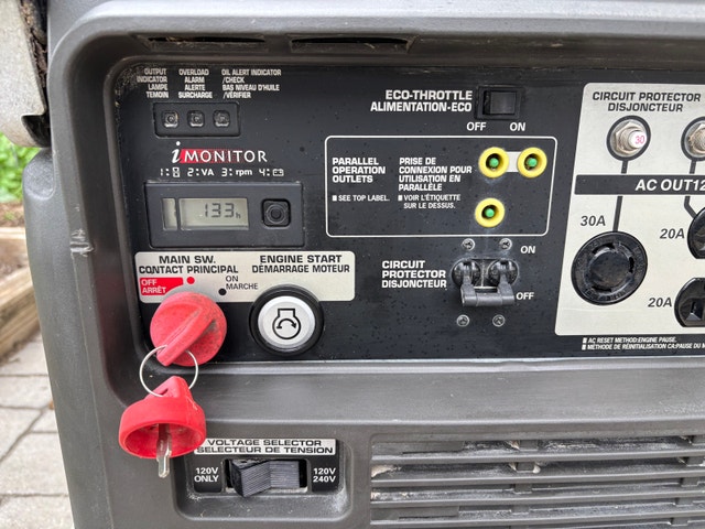 Honda EU 7000 IS Generator - photo 3
