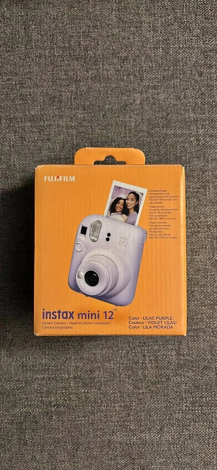 Fujifilm Instax Mini 12