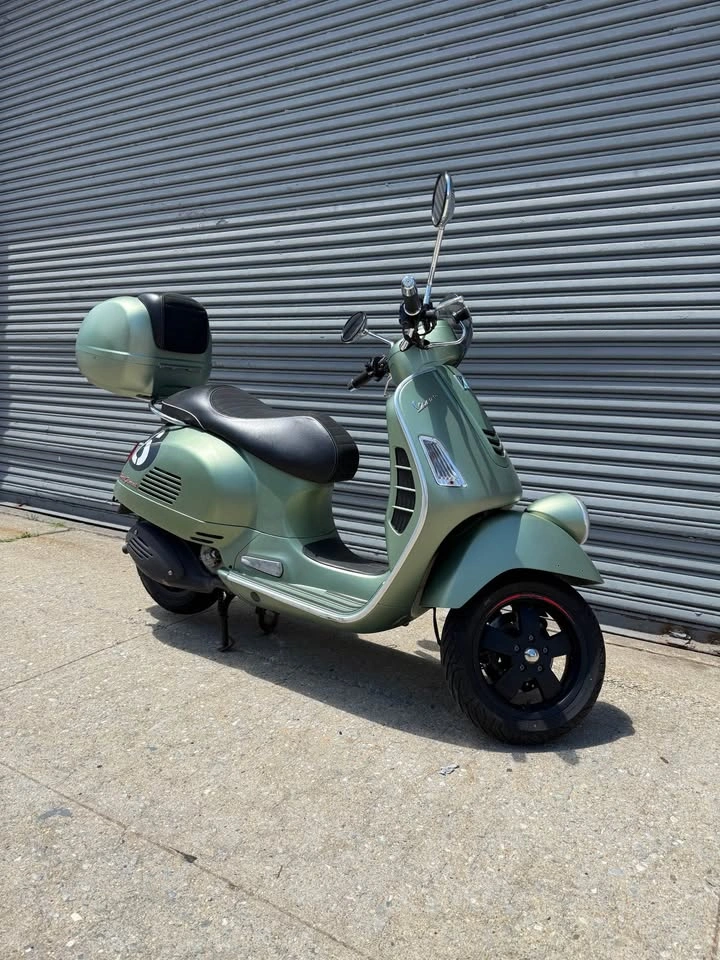 2019 Vespa GTV - photo 5