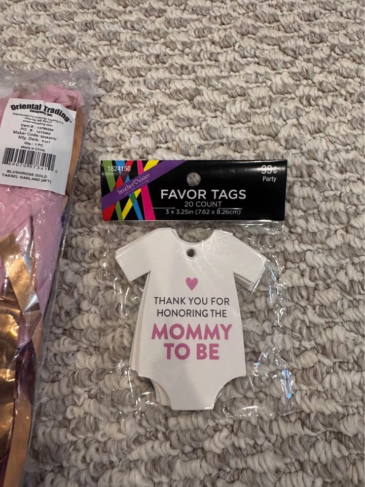 Brand New Girl Baby Shower Games and Accessories - photo 4