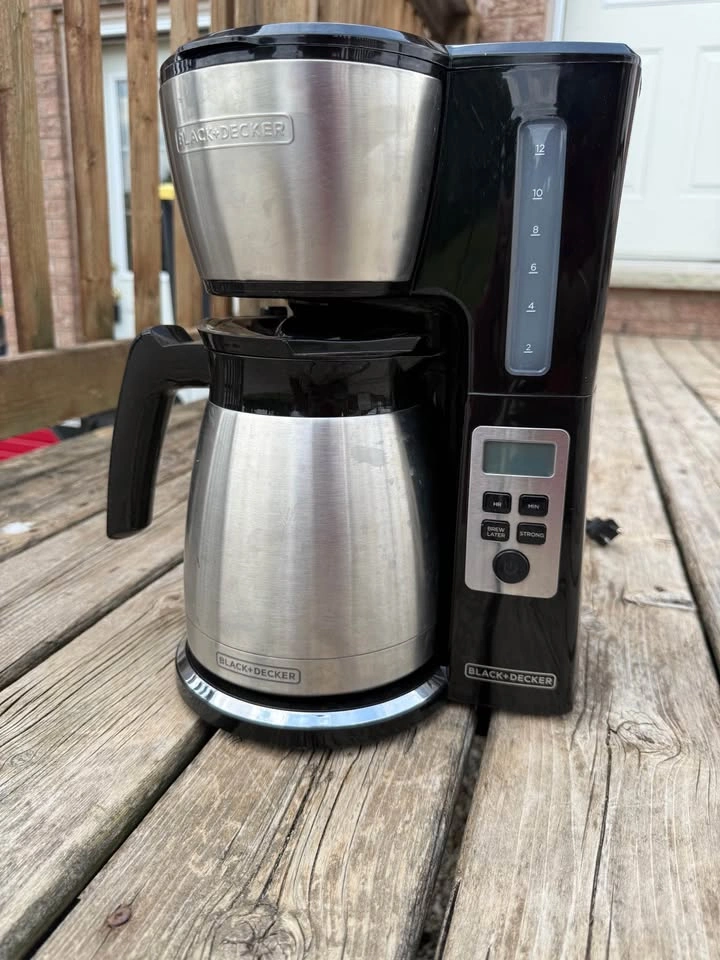 BLACK+DECKER 12-Cup Thermal Carafe Coffee Machine - photo 2