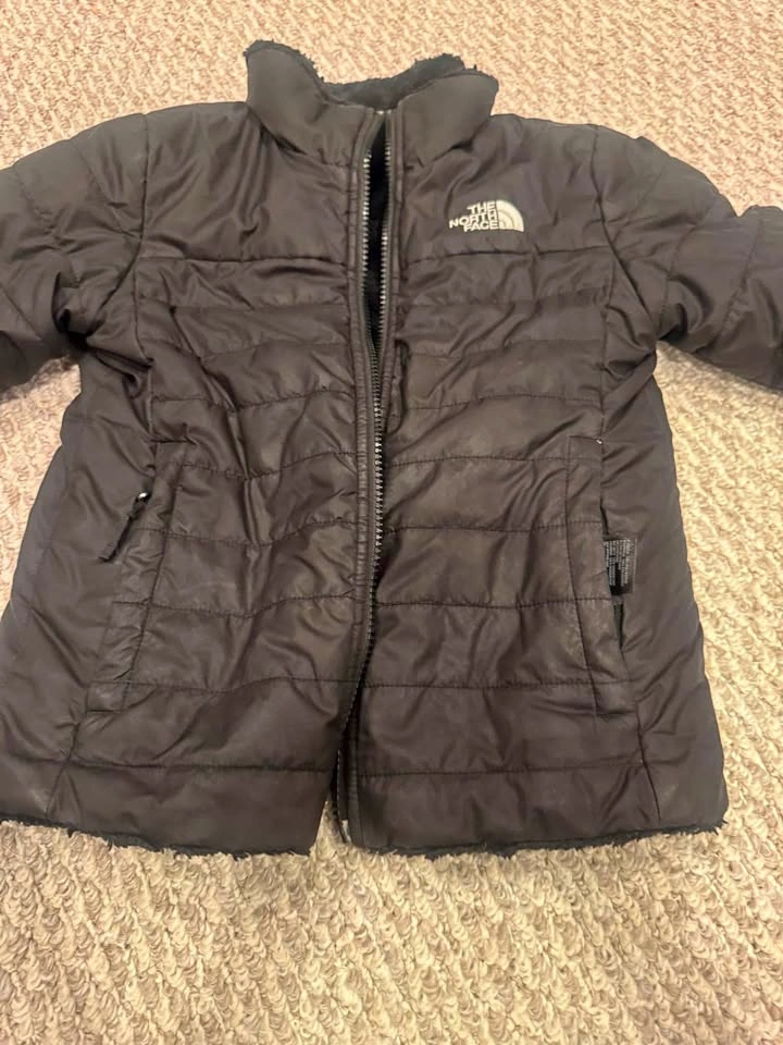 Girls Reversible Black North Face Coat Size 7/8