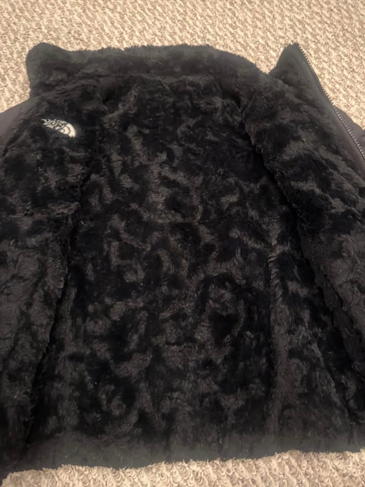 Girls Reversible Black North Face Coat Size 7/8 - photo 3