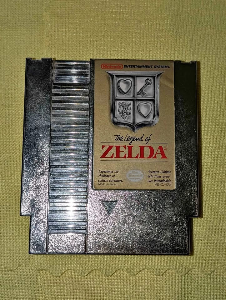 The Legend of Zelda Nintendo NES Gold Cartridge Authentic