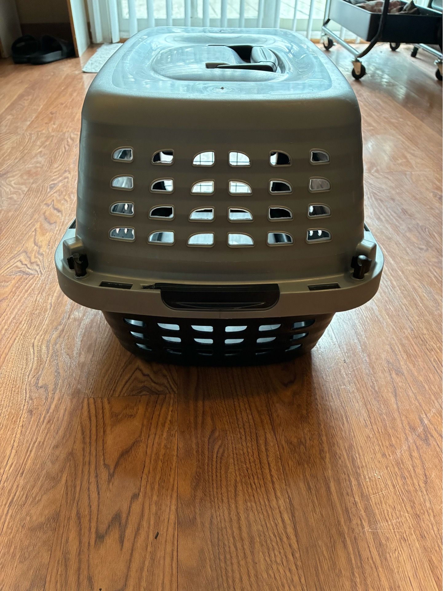 Durable Small Petmate Pet Carrier - photo 3