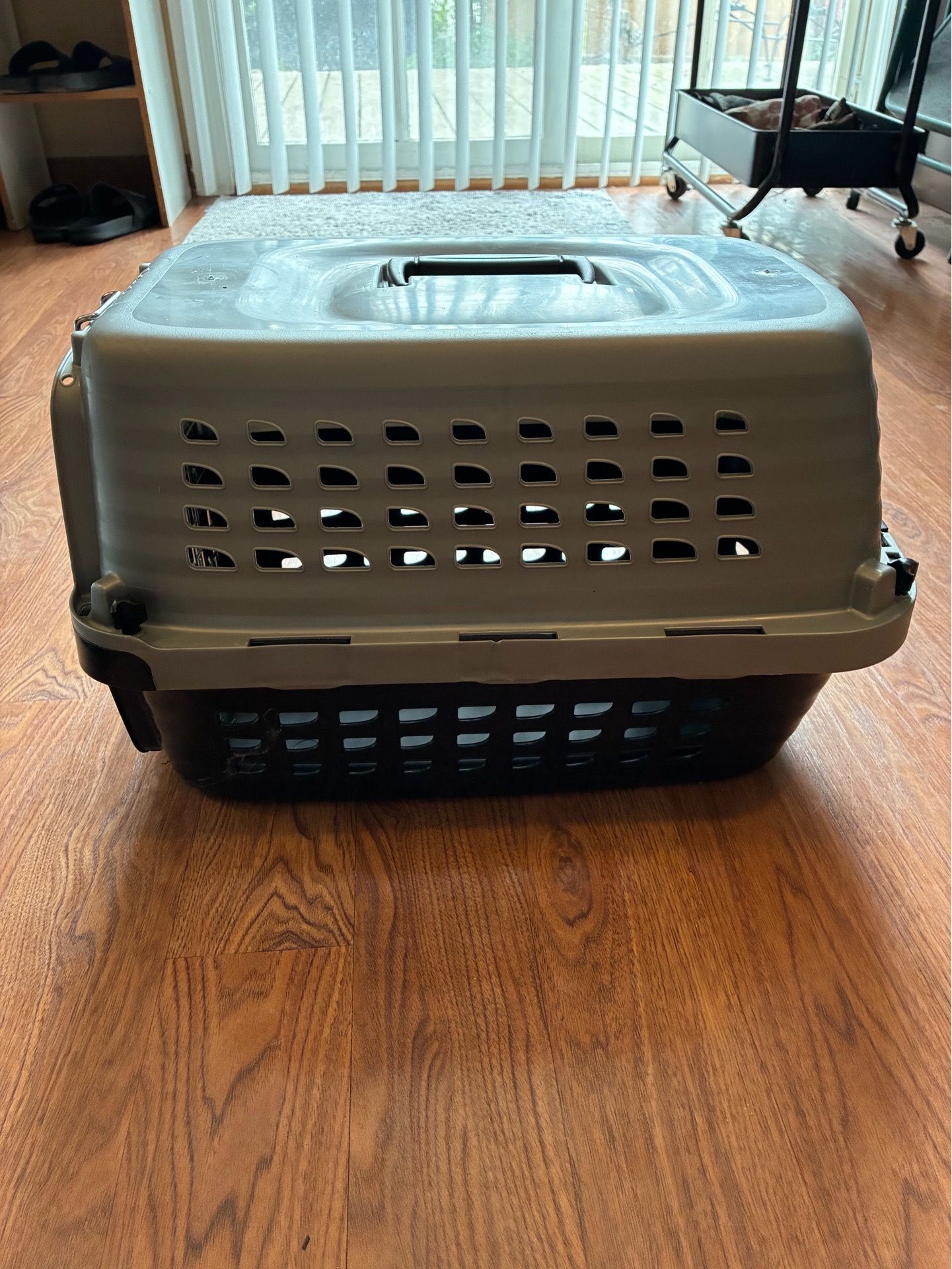 Durable Small Petmate Pet Carrier - photo 4