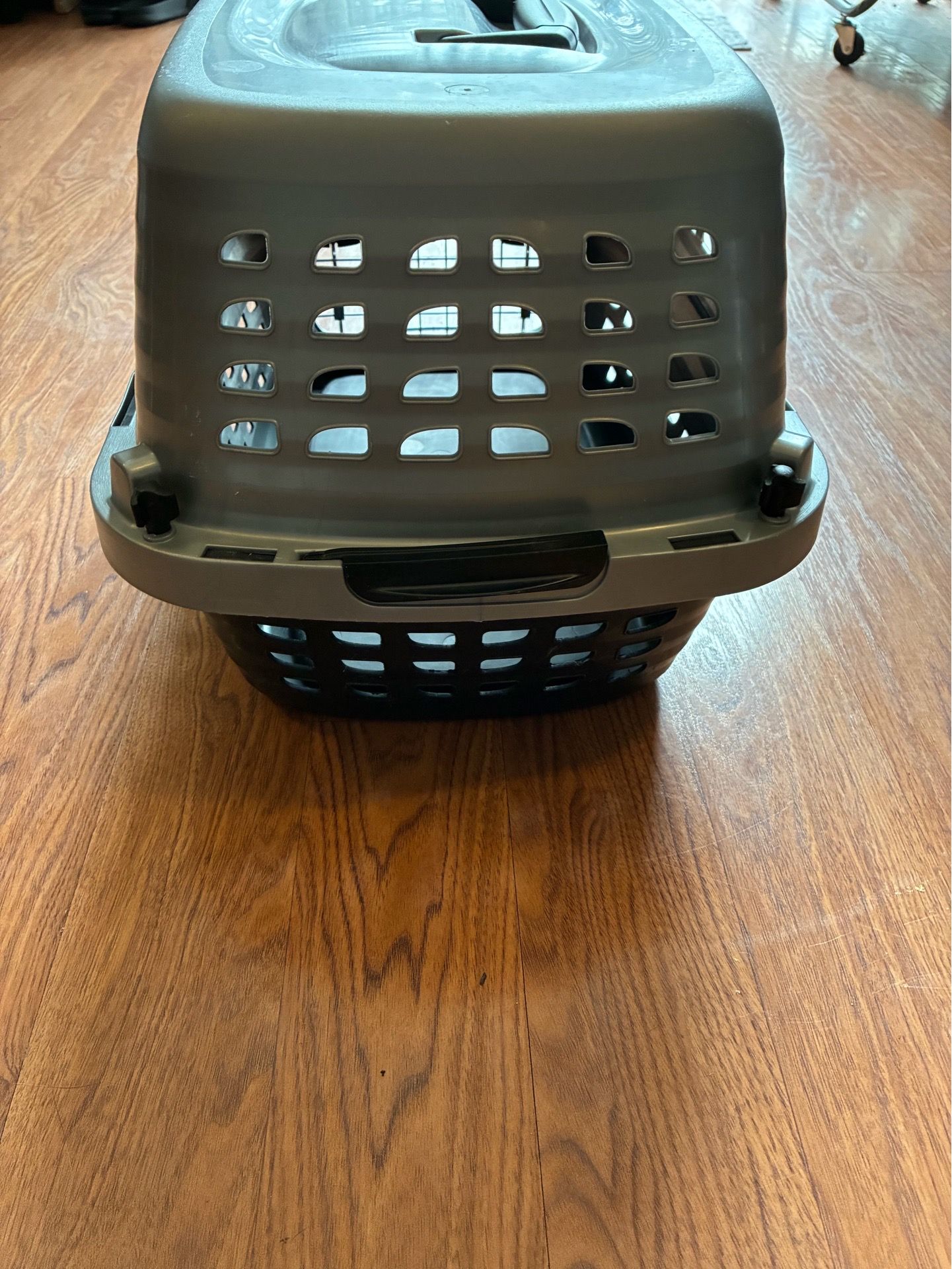Durable Small Petmate Pet Carrier - photo 3