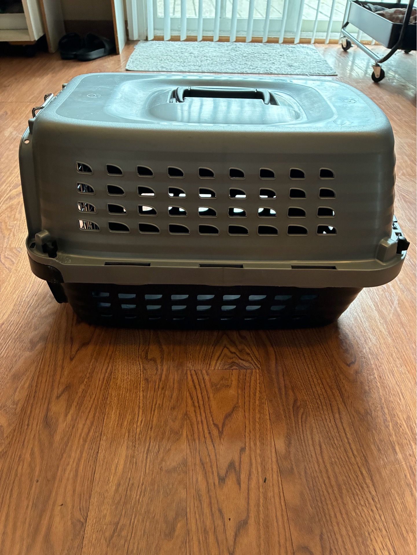 Durable Small Petmate Pet Carrier - photo 4