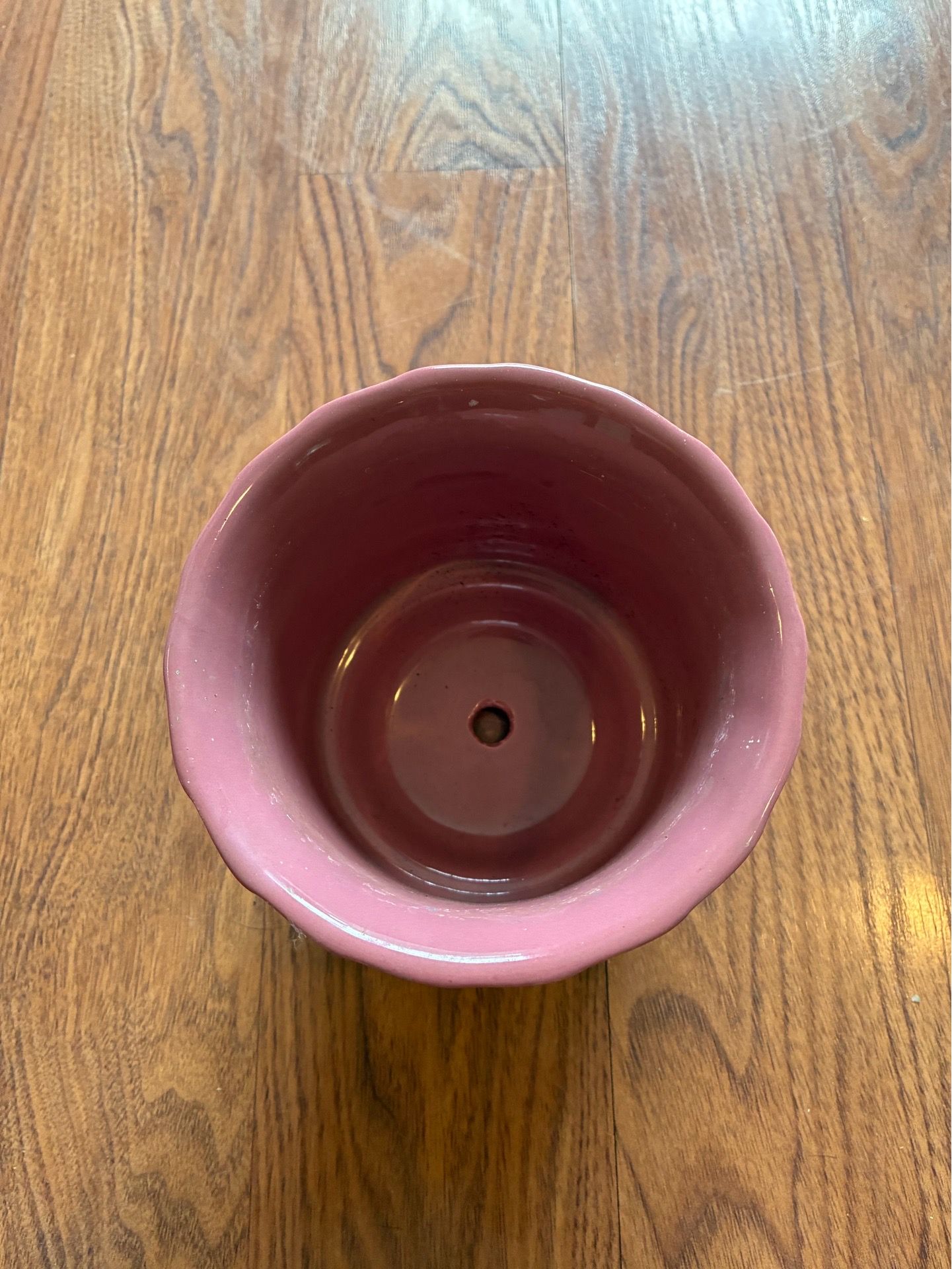 Ceramic Mauve Color Planter Pot with Drainage Saucer - photo 2