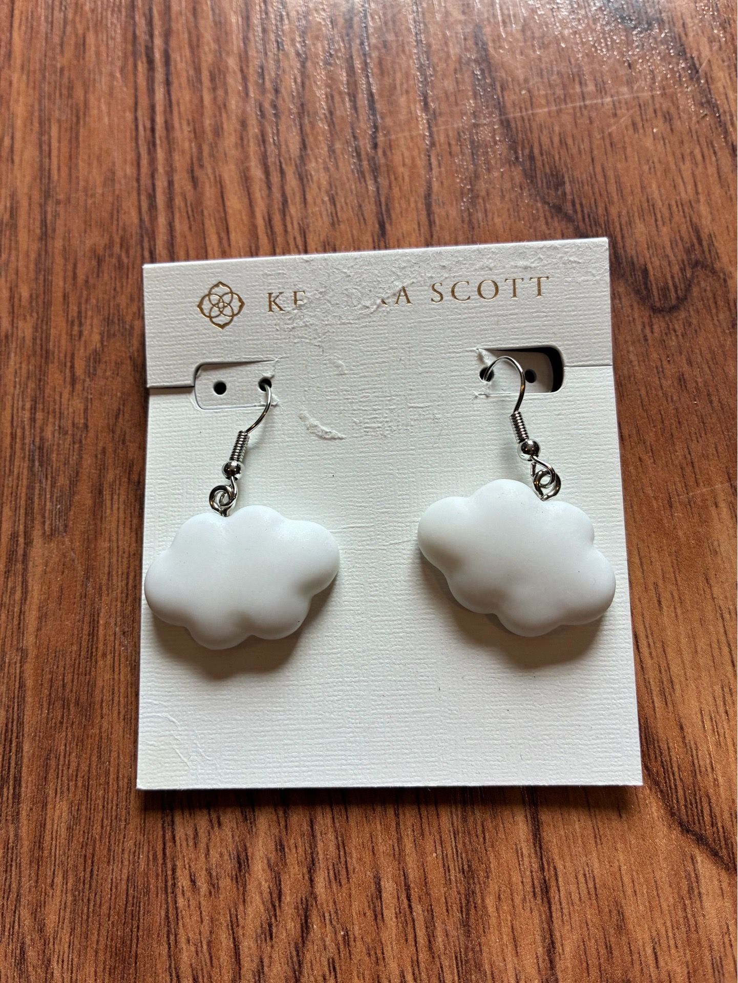 New Pair of White Cloud Shaped Pierced Earrings