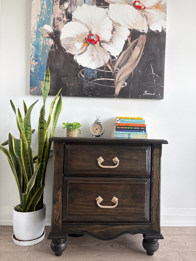 Vintage Modern Hand-Restored Solid Pine Nightstand - photo 2
