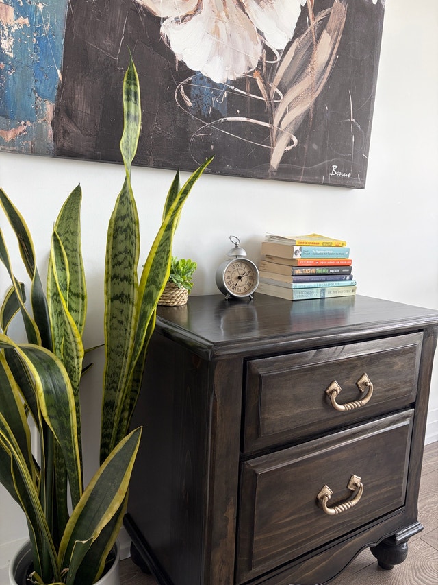Vintage Modern Hand-Restored Solid Pine Nightstand - photo 3